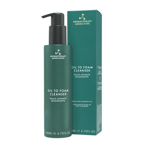 Aromatherapy Associates Oil to Foam Cleanser (140ml)